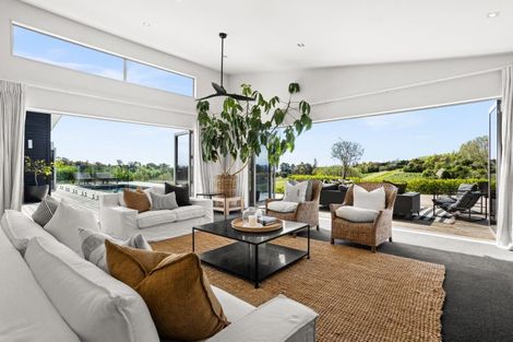 Photo of property in 257 Black Barn Road, Havelock North, 4294