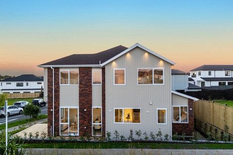 Photo of property in 52 Emerald Avenue, Rosehill, Papakura, 2113