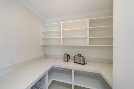 Photo of property in 2 Hydrangea Lane, Milson, Palmerston North, 4414