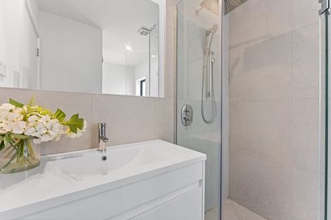 Photo of property in 133f Manuroa Road, Takanini, 2112