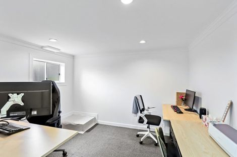 Photo of property in 39 Butterworth Drive, Glendene, Auckland, 0602