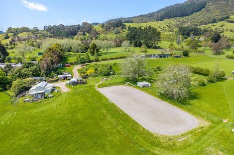 Photo of property in 50 Kents Road, Reikorangi, Waikanae, 5391