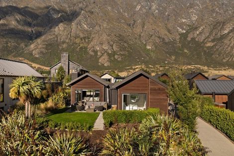Photo of property in 13 Ellesmere Avenue, Jacks Point, Queenstown, 9371