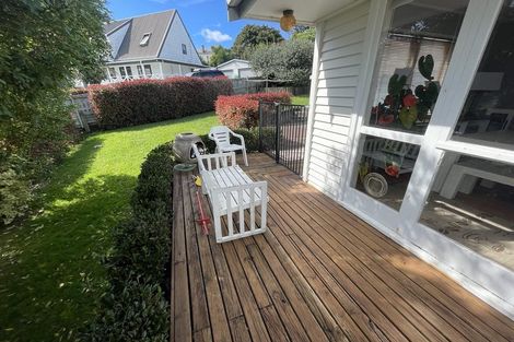 Photo of property in 8 Miro Place, Waiuku, 2123