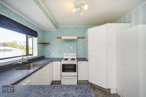 Photo of property in 146 Hillcrest Drive, Kelvin Grove, Palmerston North, 4414