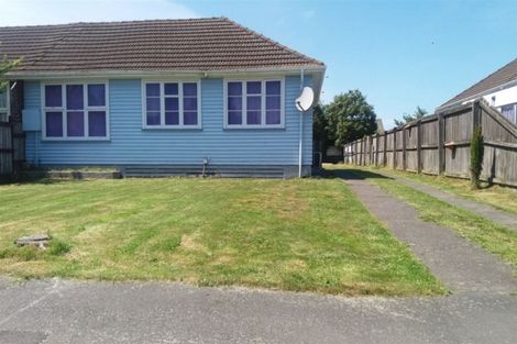 Photo of property in 2/45 Dickson Crescent, Hornby, Christchurch, 8042