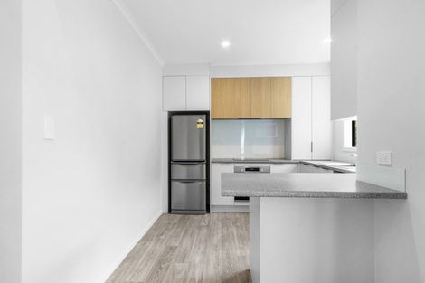 Photo of property in 27u2 Seddon Road, Frankton, Hamilton, 3204