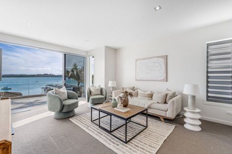 Photo of property in 5a Bucklands Beach Road, Bucklands Beach, Auckland, 2012