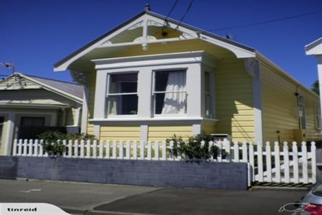 Photo of property in 25 Douglas Street, Mount Cook, Wellington, 6021