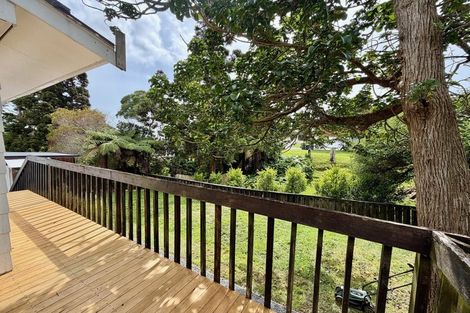 Photo of property in 2/10 Halder Place, Torbay, Auckland, 0632