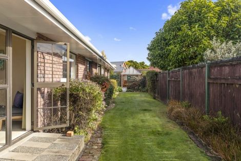 Photo of property in 27 Waddington Drive, Naenae, Lower Hutt, 5011