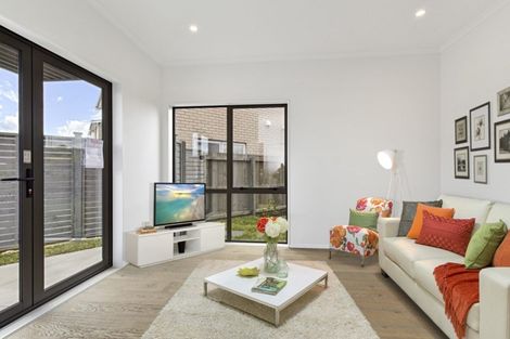 Photo of property in 32 Tamiro Road, Whenuapai, Auckland, 0618