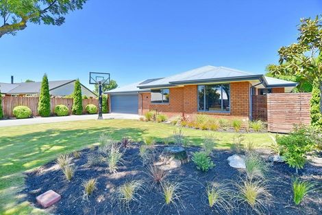 Photo of property in 6 Melford Close, Rangiora, 7400