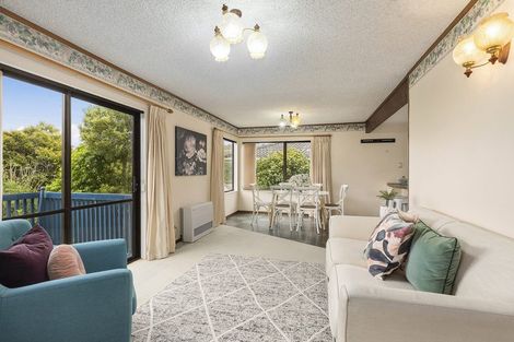 Photo of property in 64 Woodman Drive, Tawa, Wellington, 5028