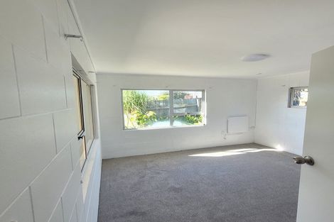 Photo of property in 3 Moera Place, Stanmore Bay, Whangaparaoa, 0932