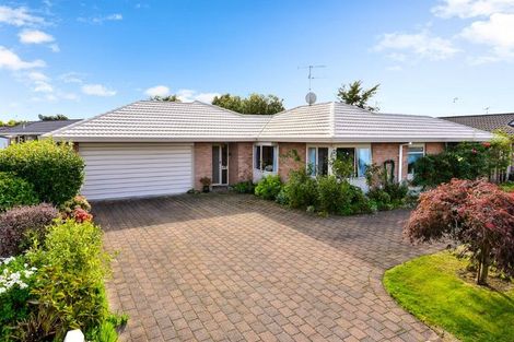 Photo of property in 8 Rogers Place, Fairview Downs, Hamilton, 3214