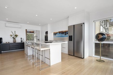 Photo of property in 305 Hibiscus Coast Highway, Orewa, 0931