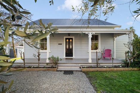 Photo of property in 102 Jellicoe Street, Martinborough, 5711