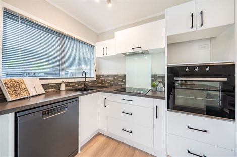Photo of property in 3f7- Wilford Street, Wallaceville, Upper Hutt, 5018
