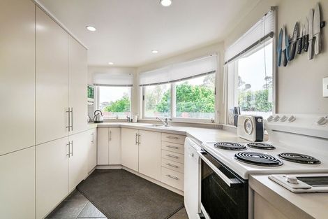 Photo of property in 11b Awarua Crescent, Havelock North, 4130