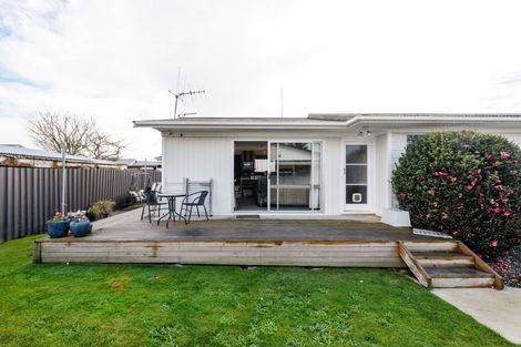 Photo of property in 384 Kahikatea Drive, Dinsdale, Hamilton, 3204