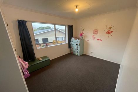 Photo of property in 1 Cassia Place, Bell Block, New Plymouth, 4312