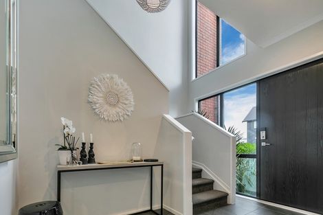 Photo of property in 33 Mapou Road, Hobsonville, Auckland, 0616