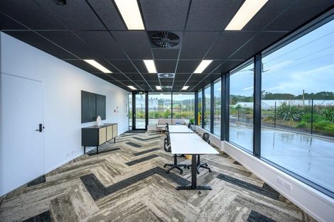 Photo of property in 10 Ba Lane, Ranui, 0612