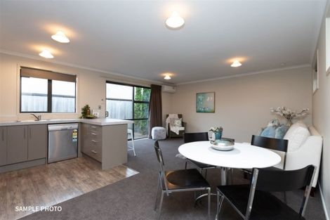 Photo of property in 108u4 Old Farm Road, Hamilton East, Hamilton, 3216