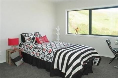 Photo of property in 9d2 Comber Place, Johnsonville, Wellington, 6037