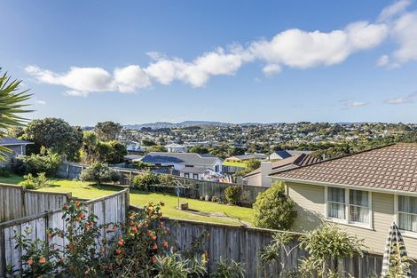 Photo of property in 16 Tuki Street, Titahi Bay, Porirua, 5022