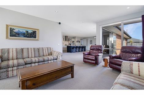 Photo of property in 3 Puaka Street, Pegasus, 7612