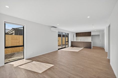 Photo of property in 18 Doris Lusk Street, Belfast, 8051