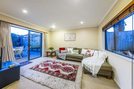 Photo of property in 36 Skelton Avenue, Randwick Park, Auckland, 2105
