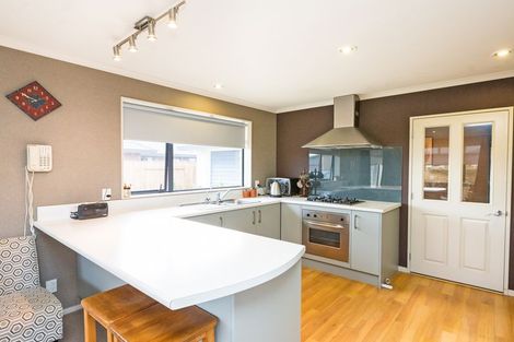 Photo of property in 26 Geneva Terrace, Kelvin Grove, Palmerston North, 4414