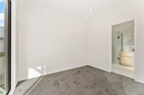 Photo of property in 19b Red Beach Road, Red Beach, 0932