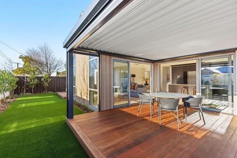 Photo of property in 78 Weston Road, St Albans, Christchurch, 8052