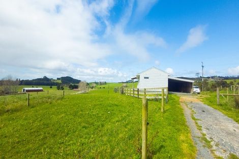 Photo of property in 341 Millbrook Road, Waipu, 0582