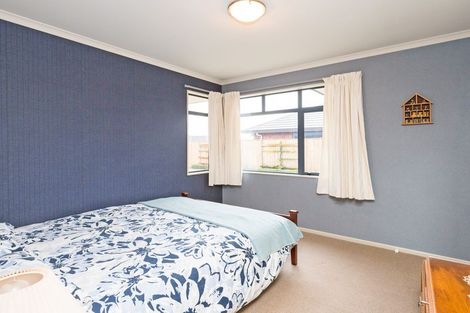 Photo of property in 26 Geneva Terrace, Kelvin Grove, Palmerston North, 4414