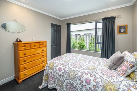 Photo of property in 8 Mole Street, Greytown, 5712