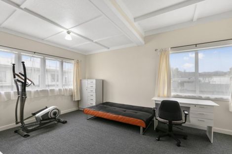 Photo of property in 16 Merton Street, Trentham, Upper Hutt, 5018