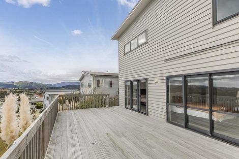 Photo of property in 10a Polestar Lane, Whitby, Porirua, 5024