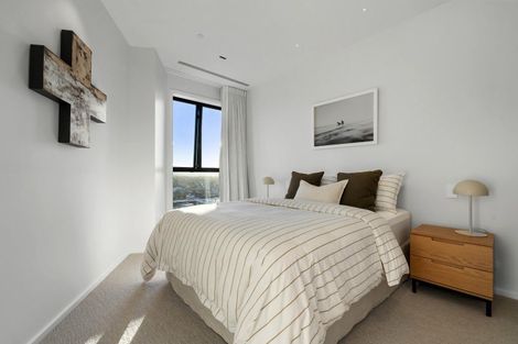 Photo of property in 61 Mcindoe Road, Kumeu, 0810