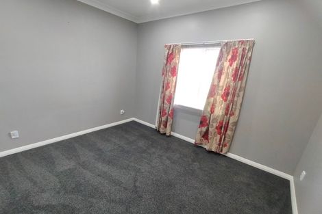Photo of property in 30 Ngaire Street, Longburn, Palmerston North, 4412