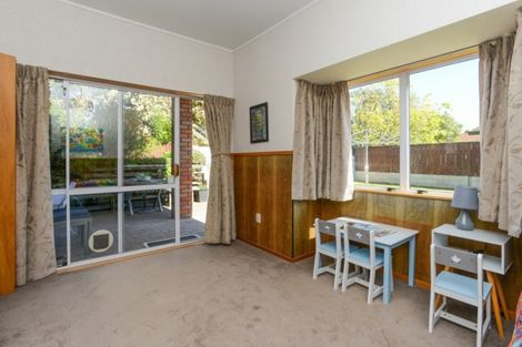 Photo of property in 14 Hunters Hill, Havelock North, 4130
