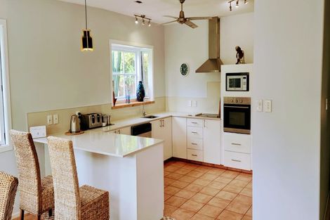 Photo of property in 8 Lacebark Lane, Waipapa, 0230