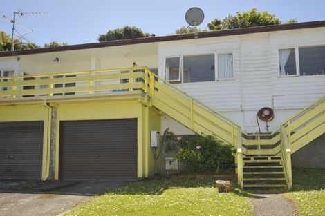 Photo of property in 2/18 Thurleigh Grove, Karori, Wellington, 6012