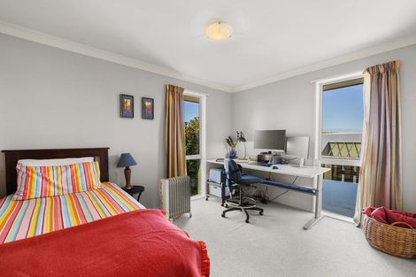 Photo of property in 54 Willowview Drive, Redwood, Christchurch, 8051
