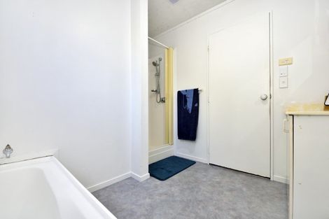 Photo of property in 16 Lord Rutherford Road North, Brightwater, 7022