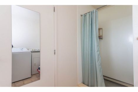 Photo of property in 63 Konini Road, Titirangi, Auckland, 0604